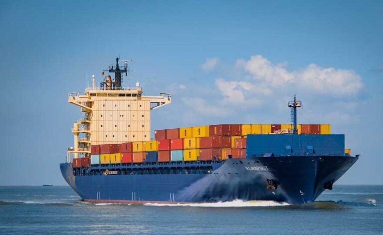 green-shipping-ics-pixabay